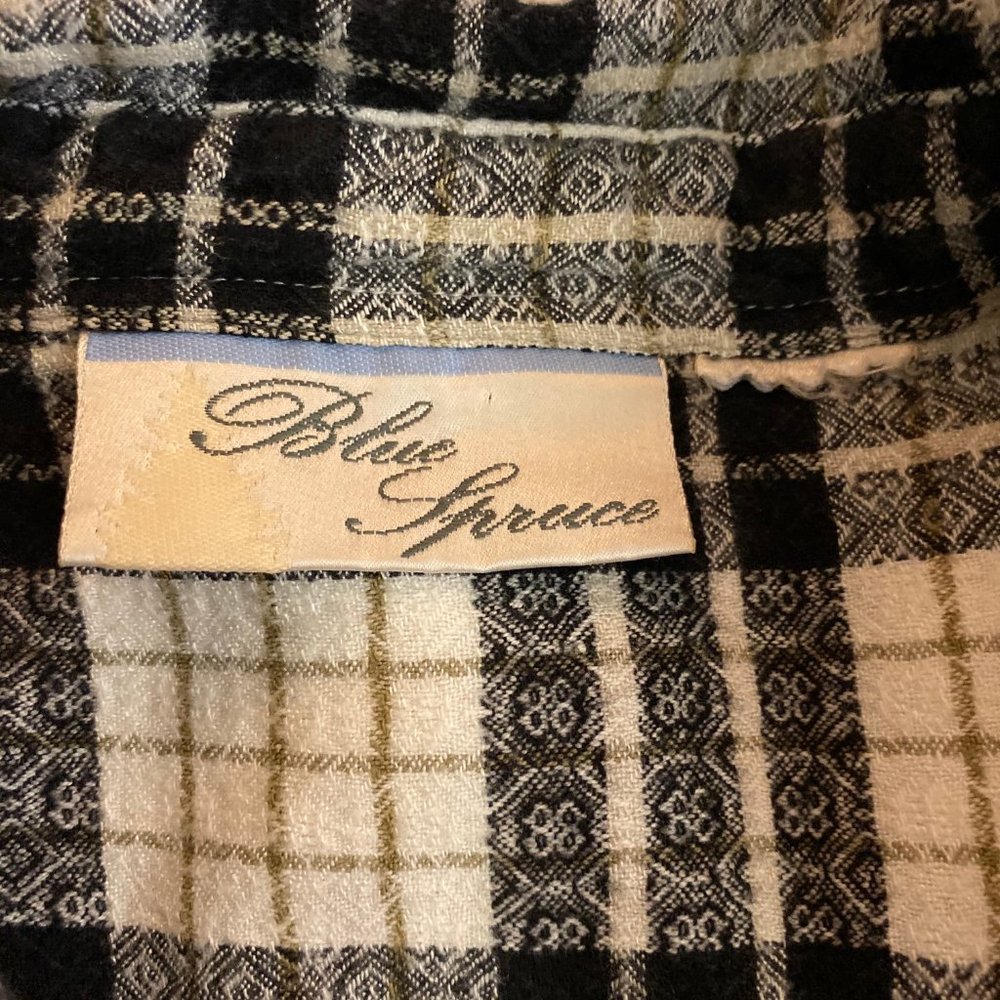 Flannel Lot - Picture 4 of 7